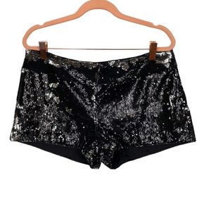 Forever 21 Black Sequins Shorts Sz L